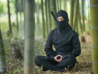 【驚愕】ストレスや鬱が辛い人、『瞑想』の効果がマジで凄いからやってみろ
