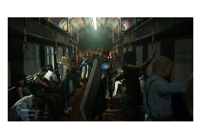 FF7クラウドさん、クソデカソードを背負って電車を闊歩