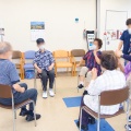 高齢者の外出がおっくうになったら？運動・コグニサイズで心身の健康をサポート