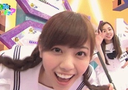 おさげか可愛すぎるｗ 西野七瀬の明るい笑顔に癒されるgif！！！！！