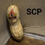 『dadoから買ったちっちゃいSCP-173が届いた男性の短編動画、SCP 173 feat. dado』の画像