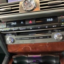 LEXUS LS600h マルチメディアモジュールレシーバ　球切れ修理