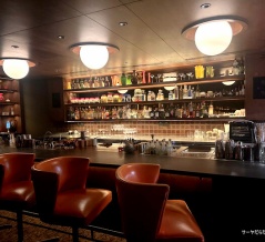 【Funkytown (F*nkytown)】　at　Sukhumvit Soi37　〜飲むトムヤム!? アワード受賞の超絶おしゃれバー〜