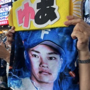 北海道3泊4日 ファイターズ応援３連戦(4)初のホーム応援エリア