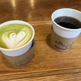 広島の街中を歩き疲れて「オブスキュラ コーヒー ロースターズ 広島袋町(OBSCURA COFFEE ROASTERS)」でエスプレッソ抹茶ラテ