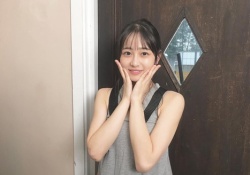 【画像】最近の向井葉月、ノースリーブになった結果が『これ』wwwwwww