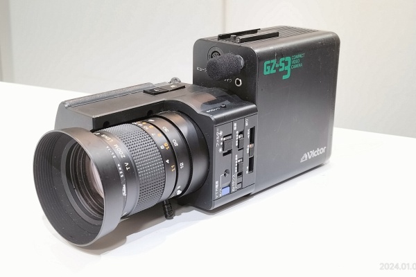 Extinct Media Museum | 絶滅メディア博物館 - Video Camera
