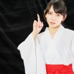 【画像あり】巫女バイトの女子高生、顔採用だったｗｗｗｗｗｗｗｗｗｗ