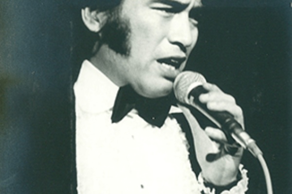 尾崎紀世彦ワールド研究室 15年04月