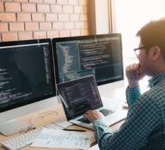 未経験から、理想のキャリアへ。テックキャンプ エンジニア転職で未来を切り拓く！