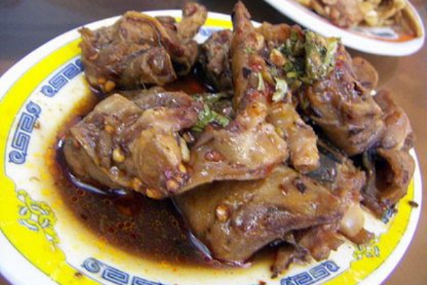 内蒙古羊撃隊 ８ 羊と一緒にラクダも食べよう 吃尽天下