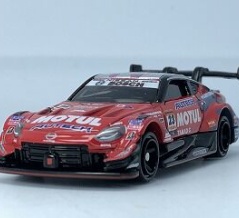 発売に気付かず・・・・日産特注モチュールＺ