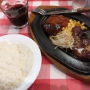 きょうの昼メシ　ステーキランチ♪
