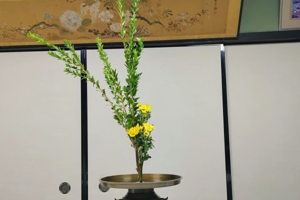 花と短歌と竹原と - 一重生け