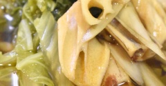 お野菜だけで♪白菜の根菜のスープ