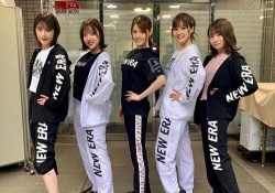 乃木坂46メンバーが「NEW ERA」着てる理由