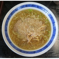 関屋 福来亭@小針(新潟県) 「ラーメン(大油)」