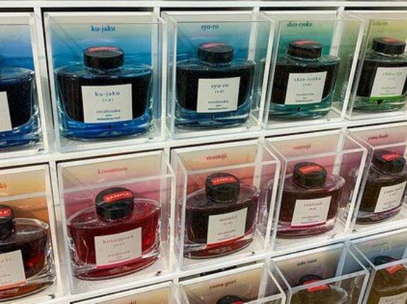 海外「日本の色彩雫というインクの色見本を作ってみた」世界でも人気がある日本のインクに対する海外の反応