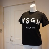 『MSGM（エムエスジーエム）手書きロゴTシャツ』の画像