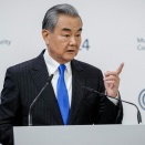 中国の王毅外相「日本は台湾を侵略する野望を持ってる！」　海外「それはお前ら中国だろ！」