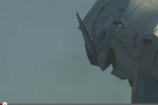 外国人 お台場のガンダムは動くんだ 日清のcm 海外の反応 ジェイニュース 海外の反応 ニュースを貴方に Ja News