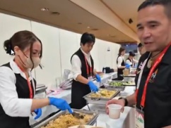 【動画】愛知アジア大会のビュッフェが酷すぎると海外で炎上中・・・・・