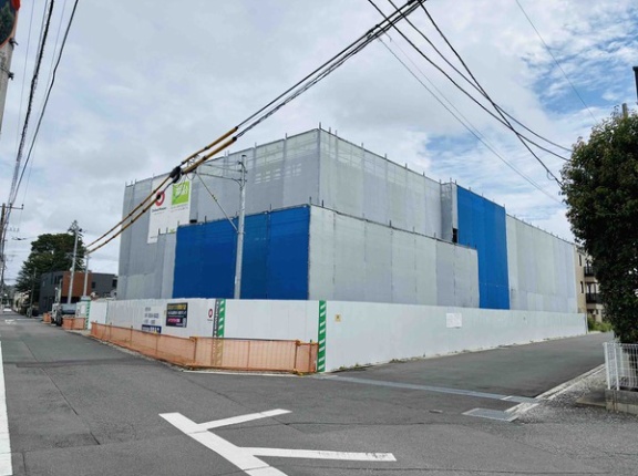 緑野小学校ちかくに「ちゅうりん整形外科・脊椎クリニック」と複数の診療所が入るメディカルビルができるみたい。12月開院予定