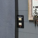 隠れ家のコンセント・スイッチプレートを交換する。