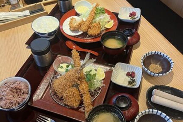 あっちこっち ここdeランチ - 尾道・三原