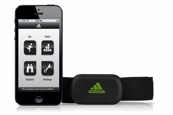アディダスが「miCoach Heart Rate Monitor for Bluetooth SMART