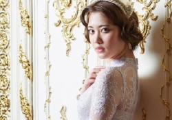 【衝撃】伊藤純奈舞台で推しメンタオル掲げる奴いるってマジかよ・・・・・