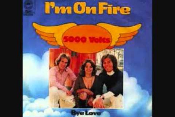 I M On Fire 恋は火の鳥 5000 Volts 5000ボルト 1976 洋楽和訳 Neverending Music
