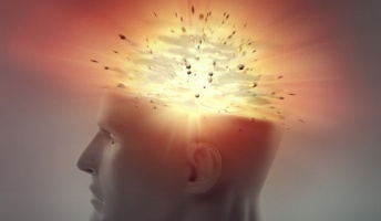 夢それとも幻? 睡眠中に起きる奇病『頭内爆発音症候群』とは