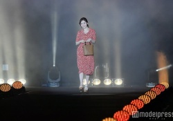 【美の女神】白石麻衣の大人セクシーな鎖骨がヤバいｗｗｗ※画像あり