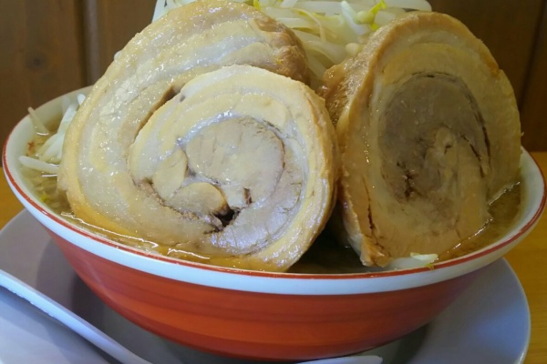 大食いグルメなランチ 二郎系