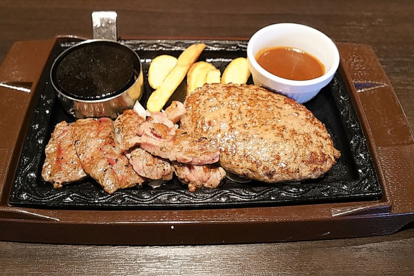 シージャの食べ歩きブログ 東海ツゥレポ 19 シージャの食べ歩きブログ 東海ツゥレポ 19