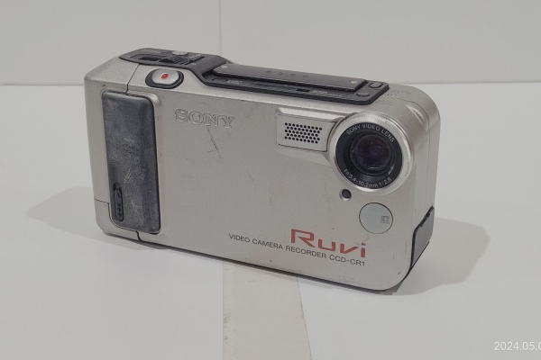 Extinct Media Museum | 絶滅メディア博物館 - Video Camera