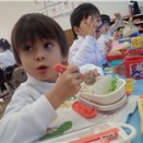 『水曜日は…（ばら組さんのお弁当タイム）』みさと幼稚園【三郷市の幼稚園】