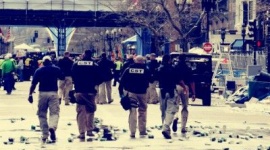 「ゴール後にプロポーズするつもりだった」　恋人を失った男性の悲痛な叫び…ボストン爆発