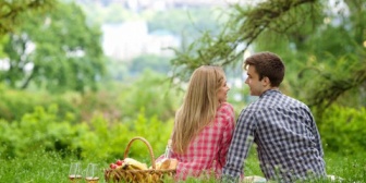初めて付き合った人がクズ男で別れることにしたけど…やっぱりまだ未練がある…