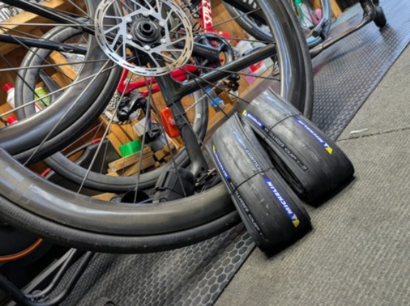 Michelin Power Cup TLRレビュー｜2200km走ってわかった長所と弱点