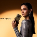 新フラッグシップスマホ「motorola signature」が発表！Snapdragon 8 Gen 5や6.8インチ有機EL、防水、防塵、耐衝撃など