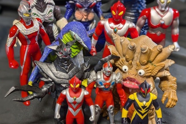 恐竜怪獣大進撃～ソフビフィギュアの収集とメルカリ出品 