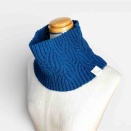 今夜販売開始！流れるような模様が美しいネックウォーマー「Falls Neck Warmer」