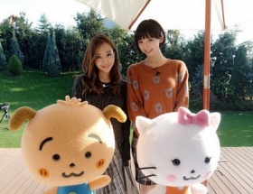 板野友美と篠田麻里子の珍しいツーショット「たのしかったー。久々の再会」