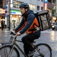 デリバリーを専業にするのってどう？