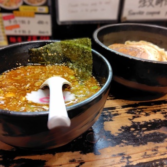 麺屋 頑徹＠福生市<つけ麺(太麺)＋炙りトロチャーシュー>