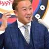 【朗報】日ハム谷川、薄毛対策として阪神では出来なかった金髪に変身