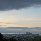 きょうは昨日並みの暑さ、夕方雹が降る♪