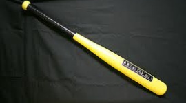 おもちゃのバットで強盗撃退　コンビニ店長、包丁男たたく